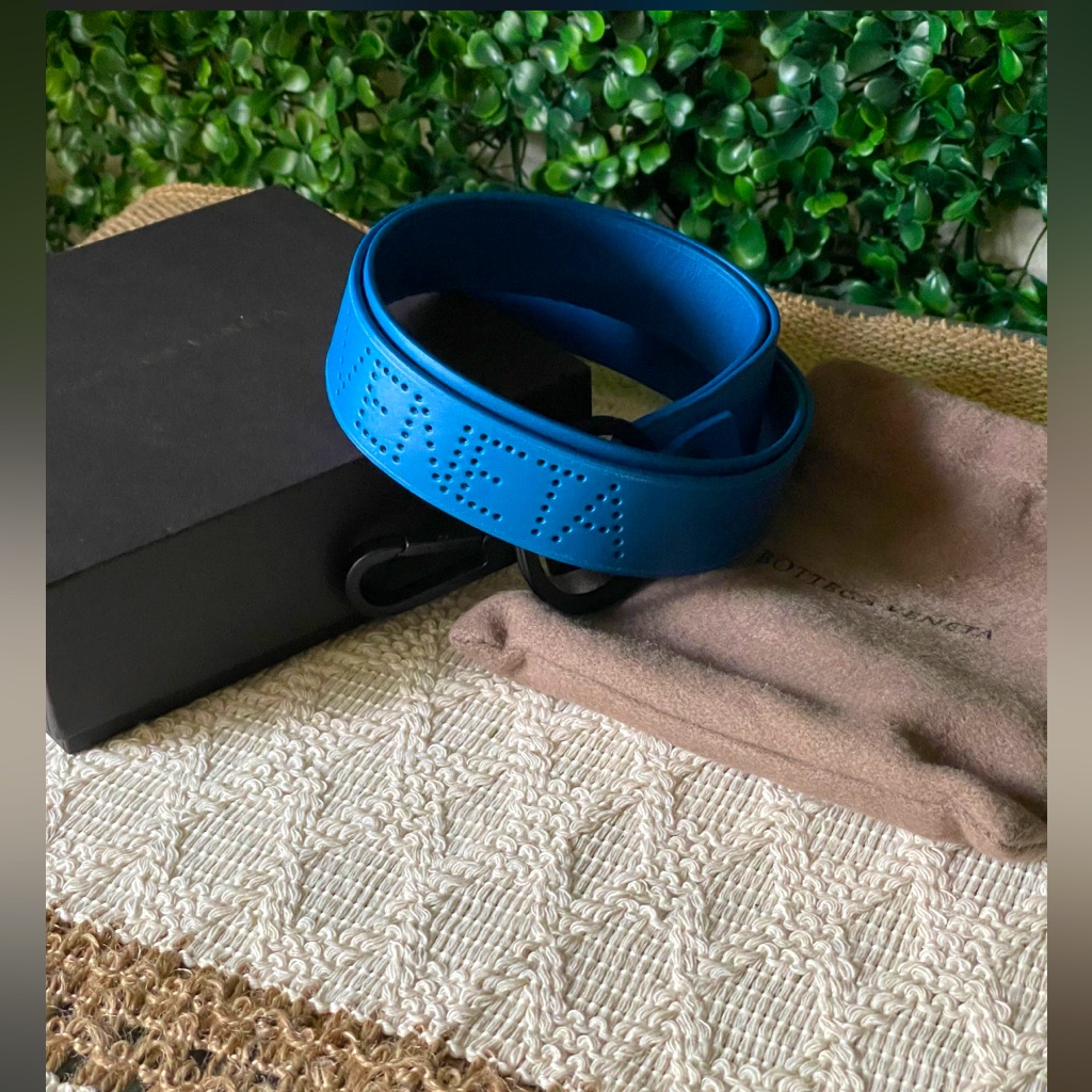 Bottega Veneta | Blue Leather Lanyard - W/Box & Dustbag - Giftable - Nwt Unisex